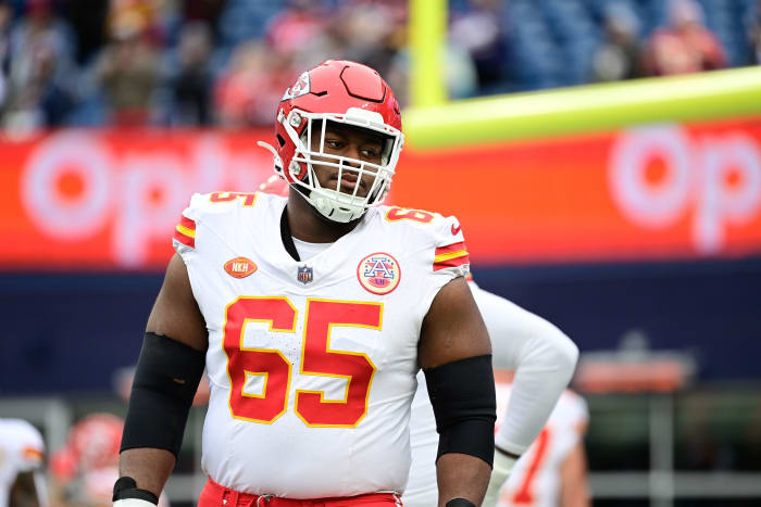 Kansas City Chiefs OG Trey Smith before a game against the New England Patriots. (Photo by Eric Canha of USA Today Sports)